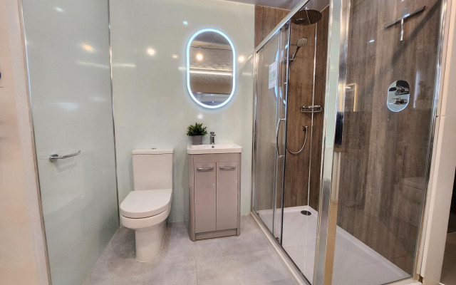 Showcase Your Small Bathroom Elegance with This Stylish Bathroom Set